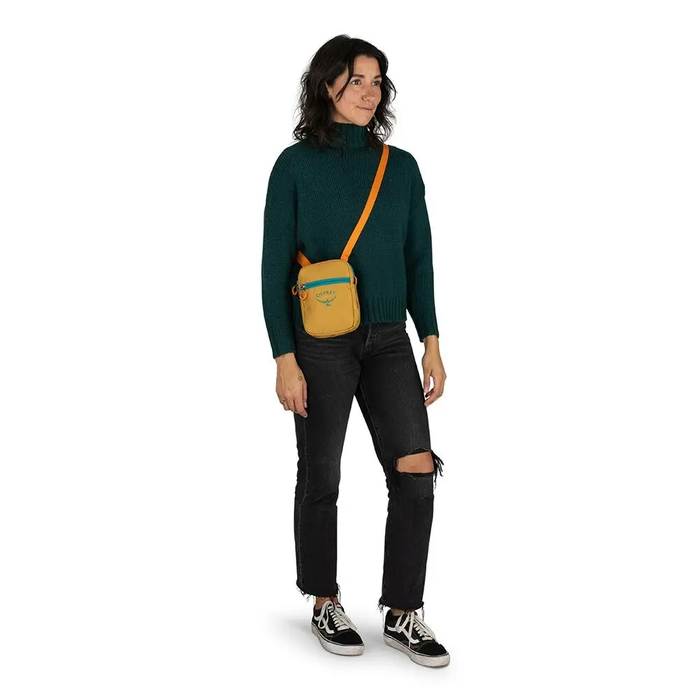 DayliteSmallCrossBody_F24_OnBody1_TumbleweedTunnelVision-resized.webp