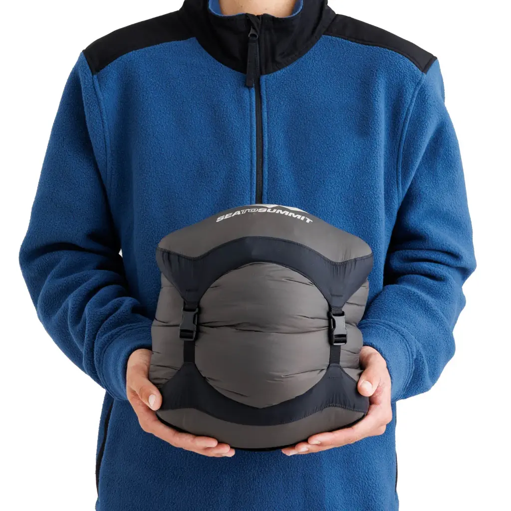 TrekDownSleepingBagWomens-9C-15FRegular_ASL041171-330203_MODEL_1_WBG (1).webp