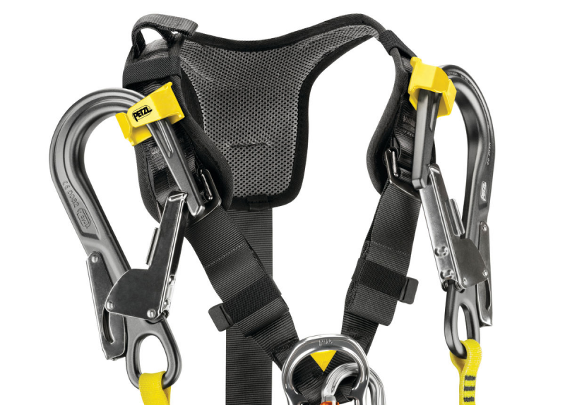 Petzl AVAO BOD FAST Black