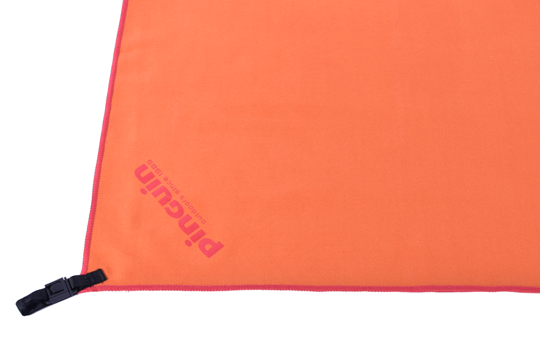 Pinguin Micro towel XL Logo 75 x 150