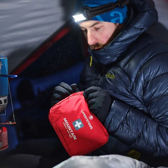 Lifesystems First Aid Kit, Mountain