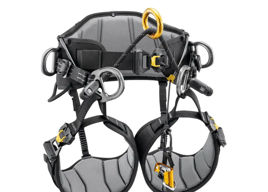 B022AA00-KNEE-ASCENT-KIT-focus-1_LowRes.webp
