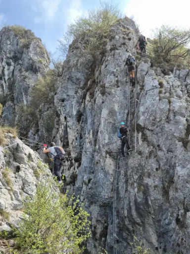[MM-MOK-00016] Via ferrata kursas 